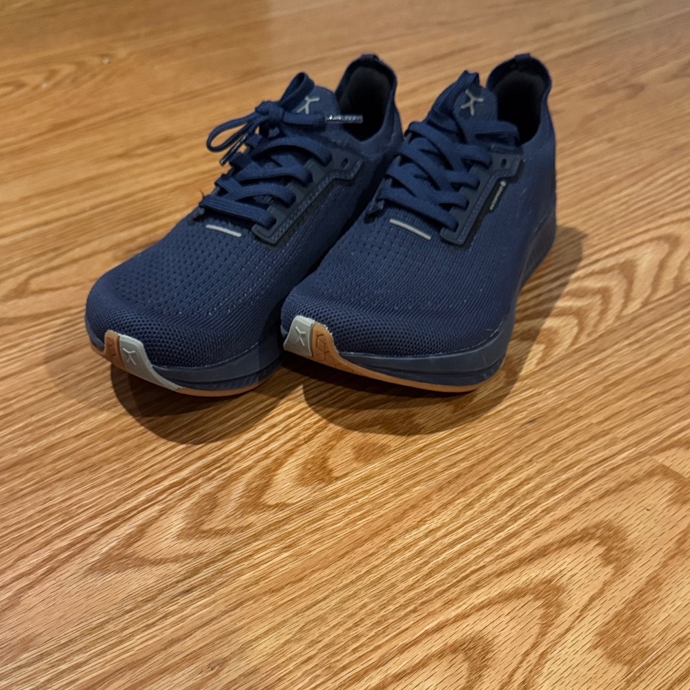 Women's Navy Waterproof Running Shoes Flux Footwear